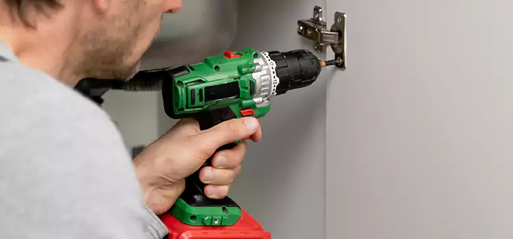 Commercial Door Hinge Repair Benicia